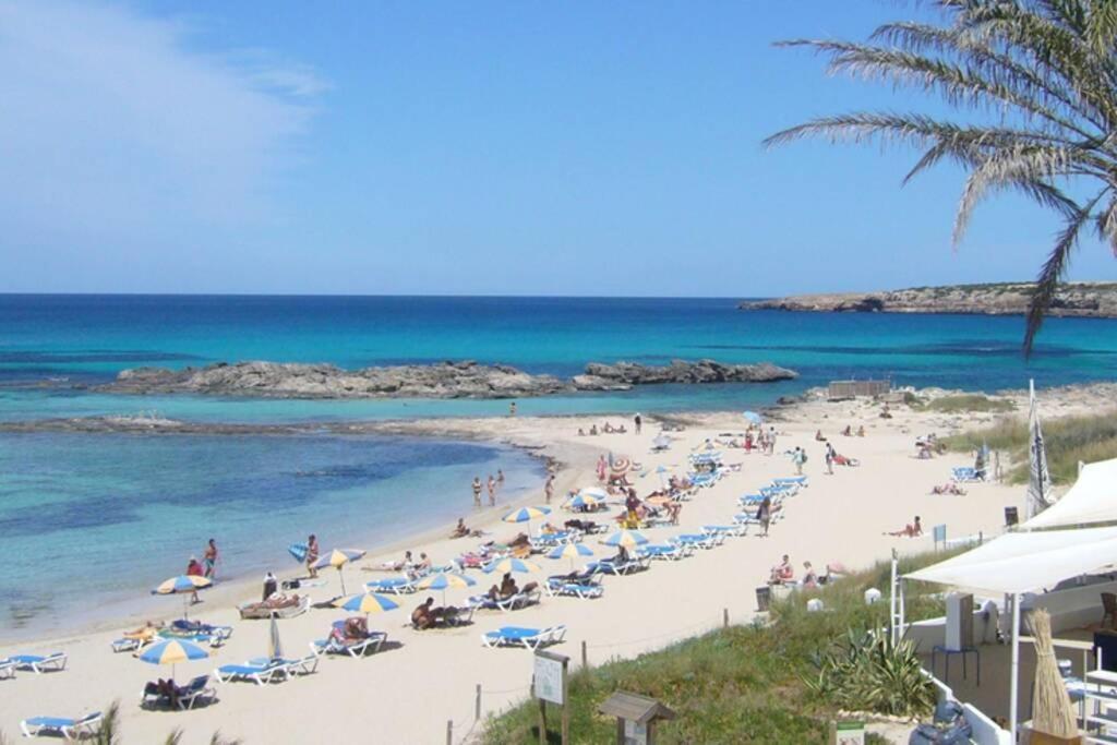 Appartement Nobe Es Pujols Proche Plage, Vue Mer 外观 照片