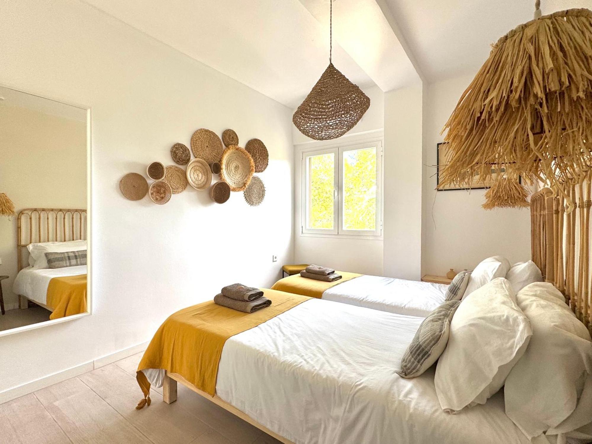 Appartement Nobe Es Pujols Proche Plage, Vue Mer 外观 照片